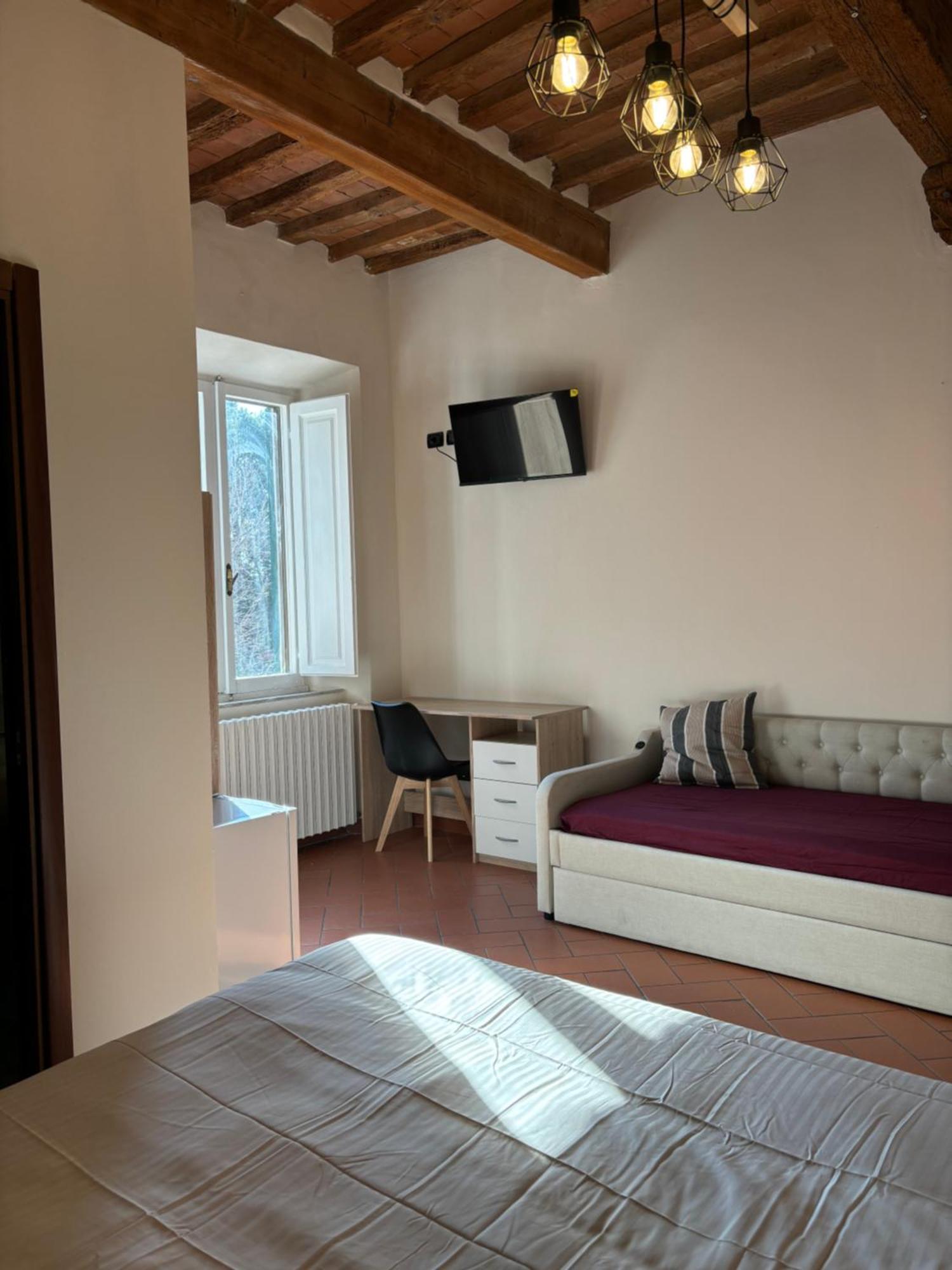 Window To The Tower Bed & Breakfast ปิซา ภายนอก รูปภาพ