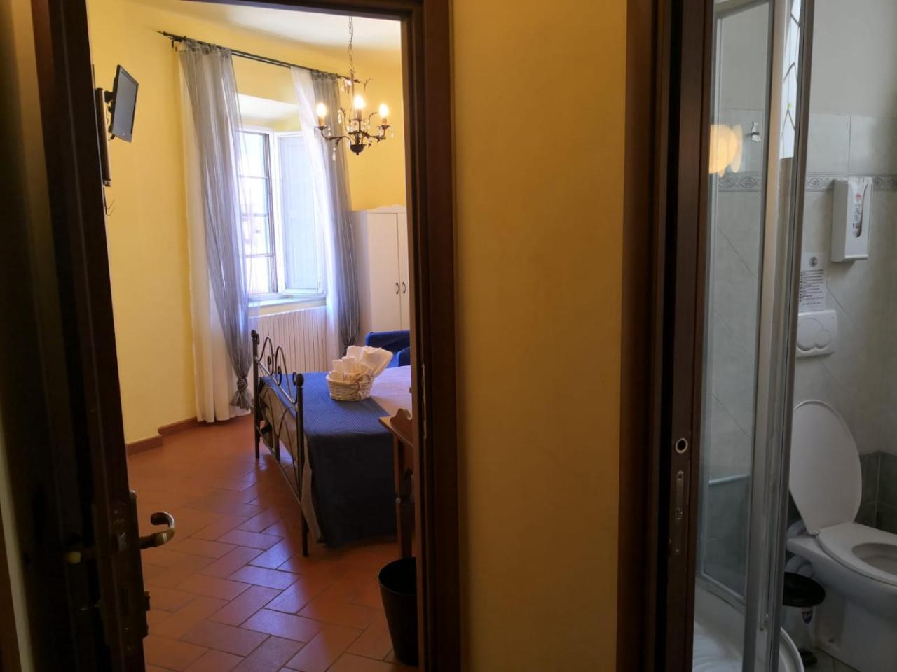 Window To The Tower Bed & Breakfast ปิซา ภายนอก รูปภาพ